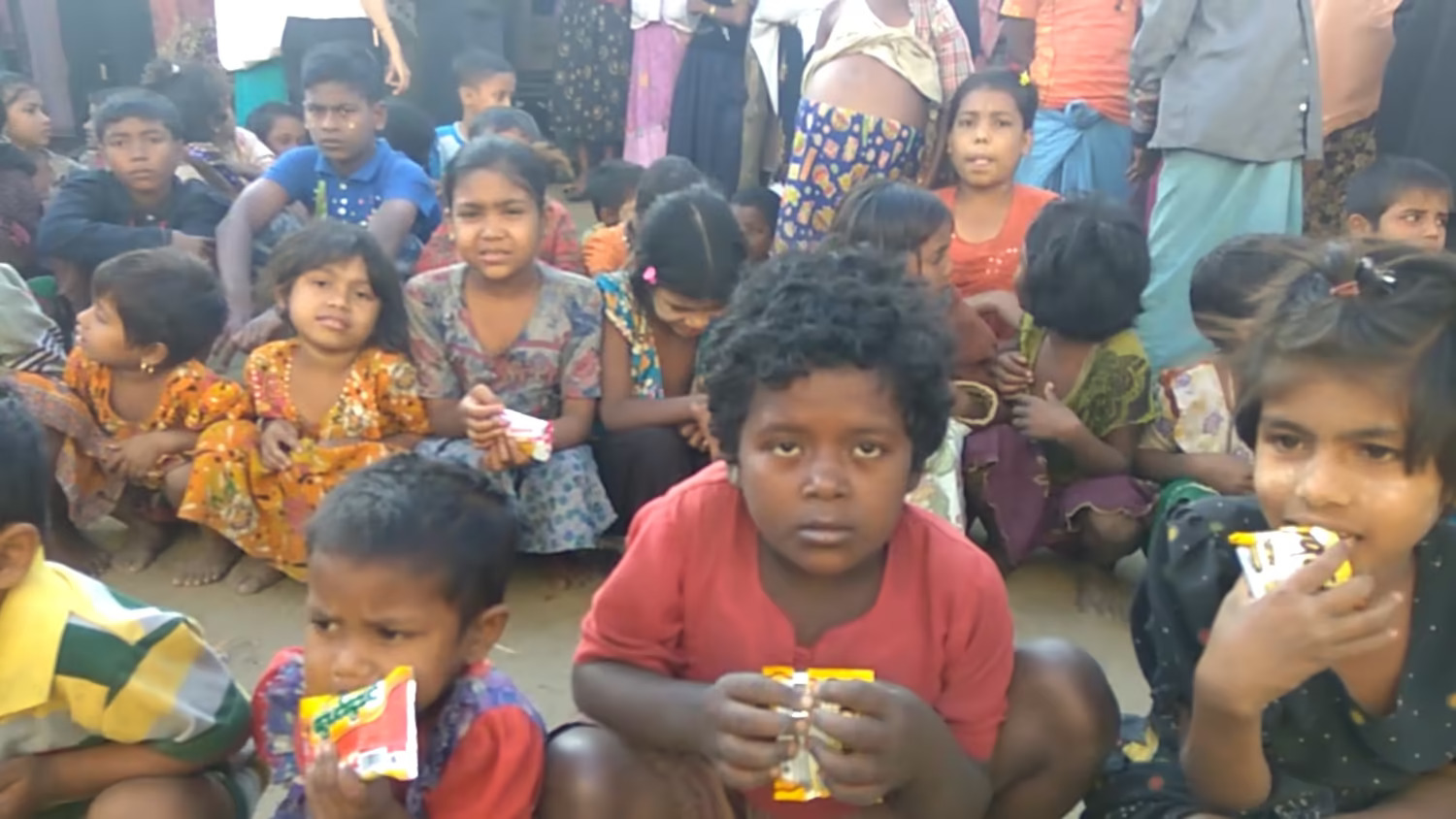 Myanmar’da Arakanlı Müslümanlara Yardım