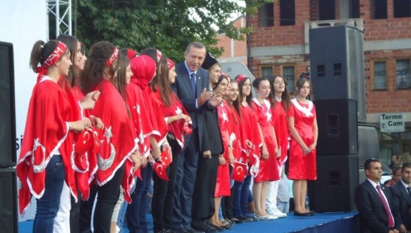 Başbakan Sayın Recep Tayyip Erdoğan’ın Makedonya Gostivar Ziyareti (28 Eylül/1 Ekim 2…
