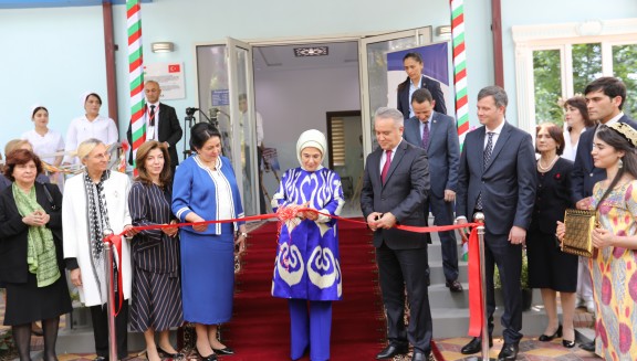 Emine Erdoğan Tacikistan’da Engelli Rehabilitasyon Merkezi’nin Açılışını Yaptı