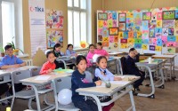 تيكاالتركيةتقدممعداتومستلزماتتعليملمركزالأطفالفيمنغوليا